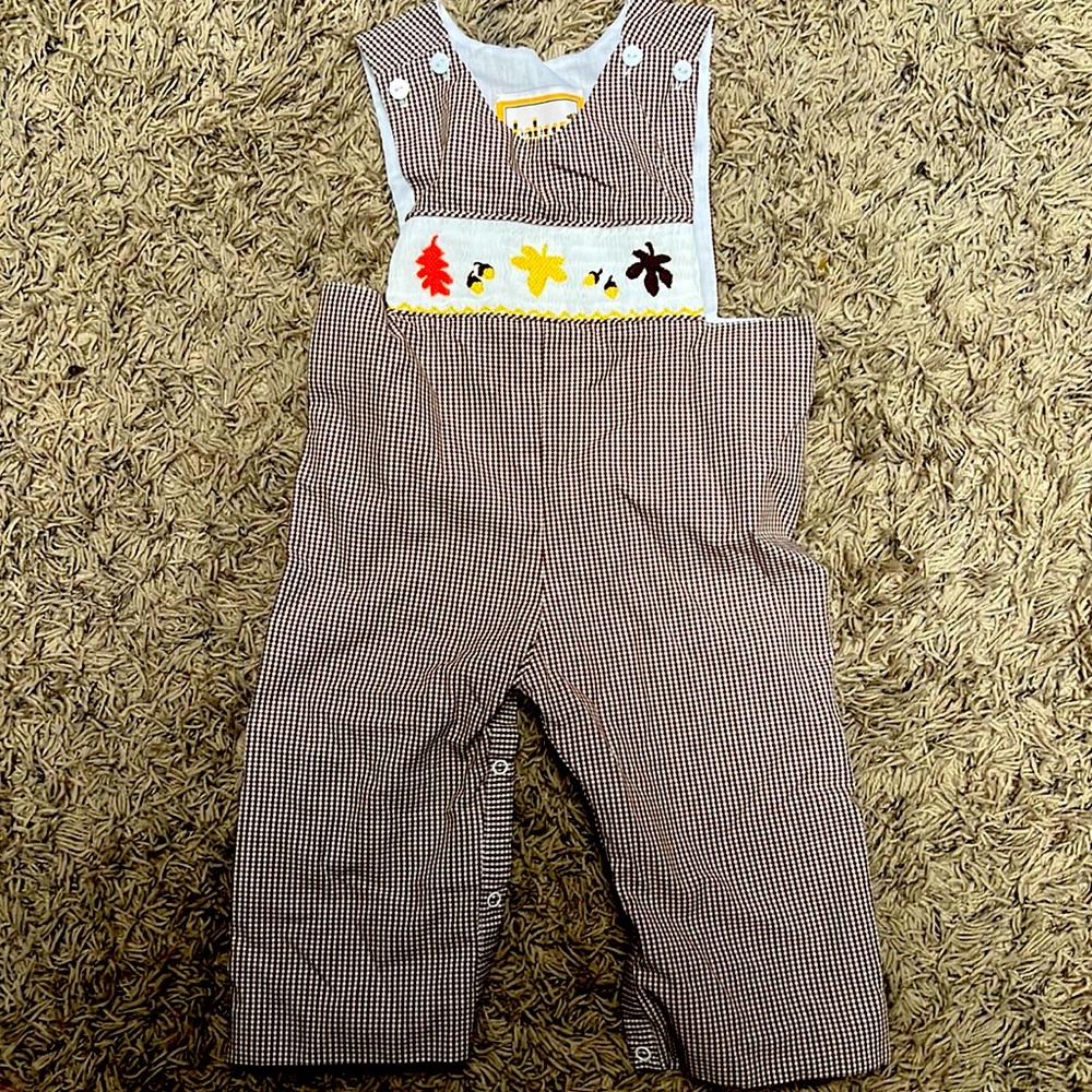 Tall John 18 months perfect for a little boy next year!excellent condition